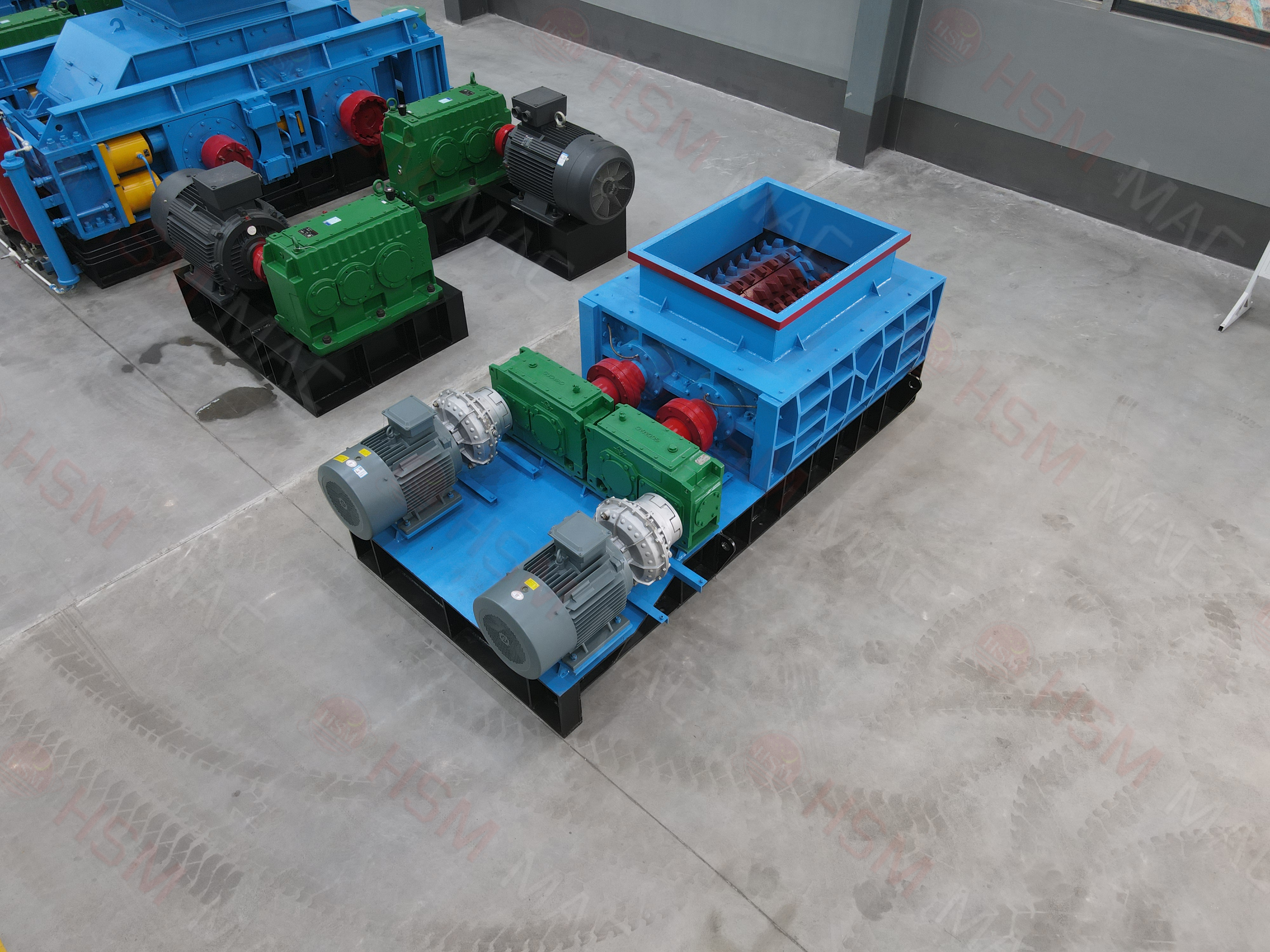 强力分级齿辊破碎机