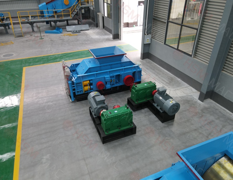 钛铁矿对辊制砂机