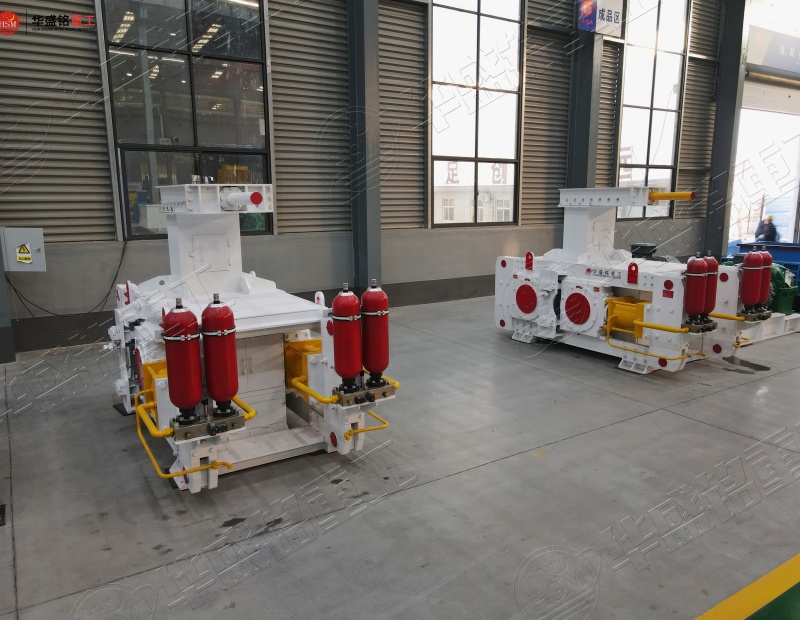 磷矿尾矿高压辊磨机