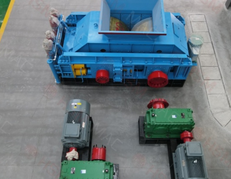 破碎锰矿破碎机